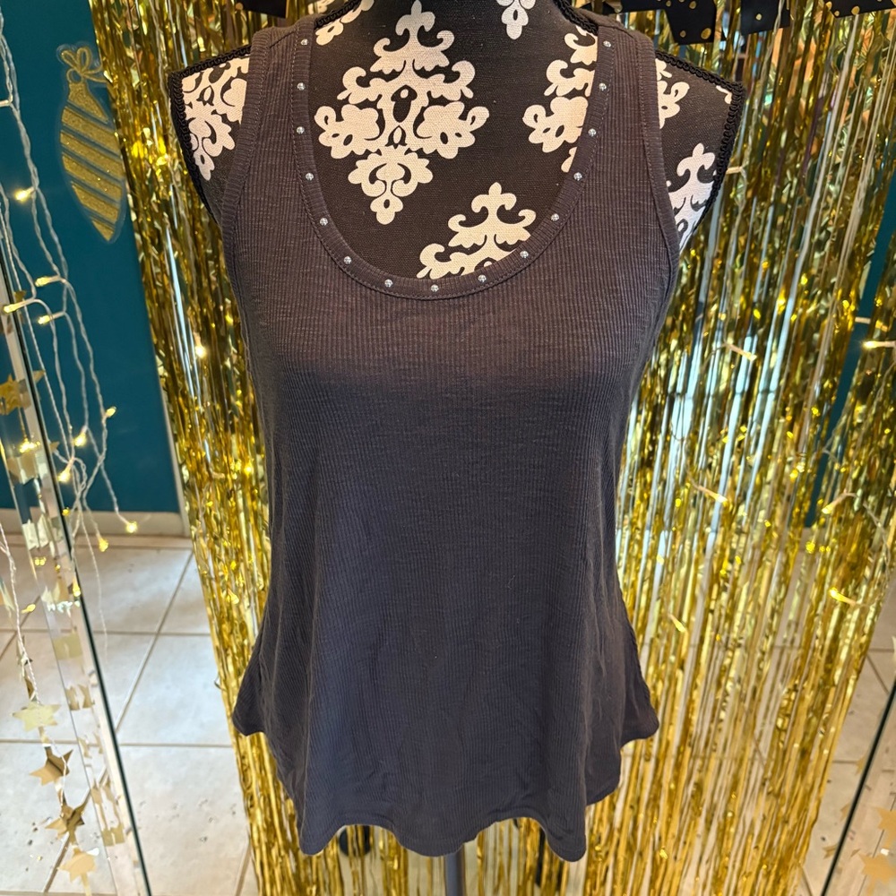 Maurices Grey Studded Rivet Tank Top Size Medium EUC Casual Sexy 2022 Rockstar M - Picture 3 of 11